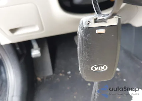 2016 Kia Optima Ex из США, поврежденный, VIN 5XXGU4L35GG050384